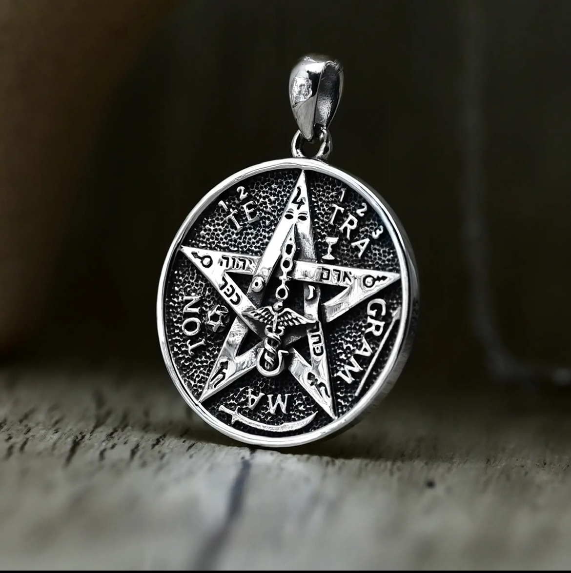 Colgante tetragrammaton en plata 925