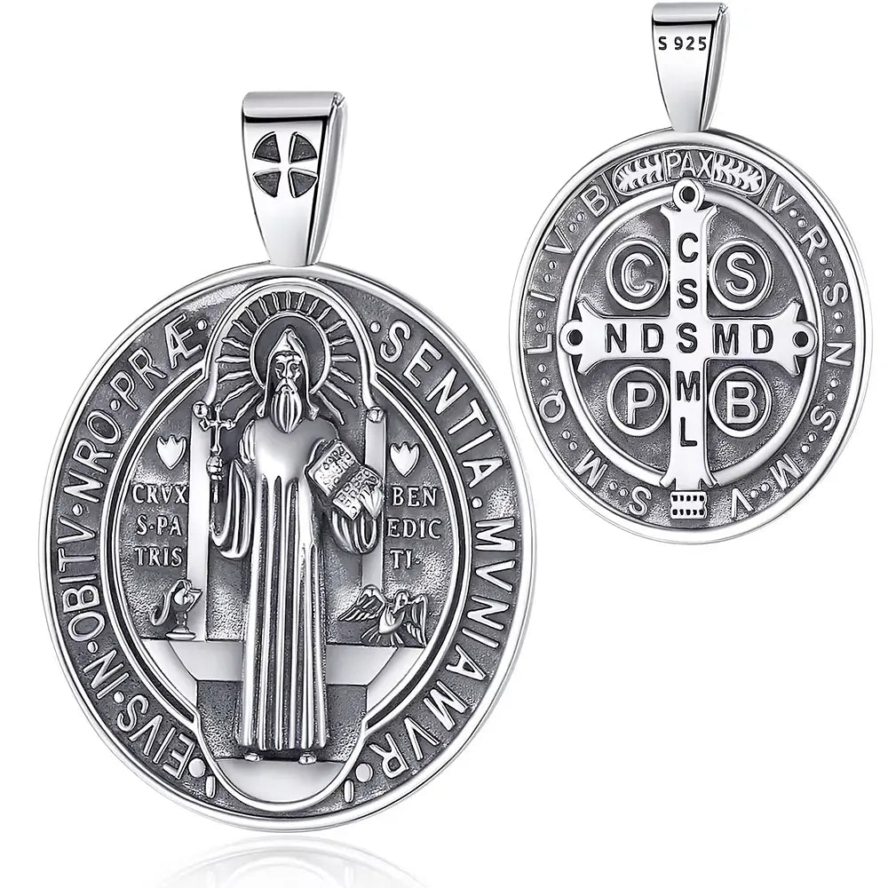 Colgante San Benito ovalado en plata fina 925 #F54