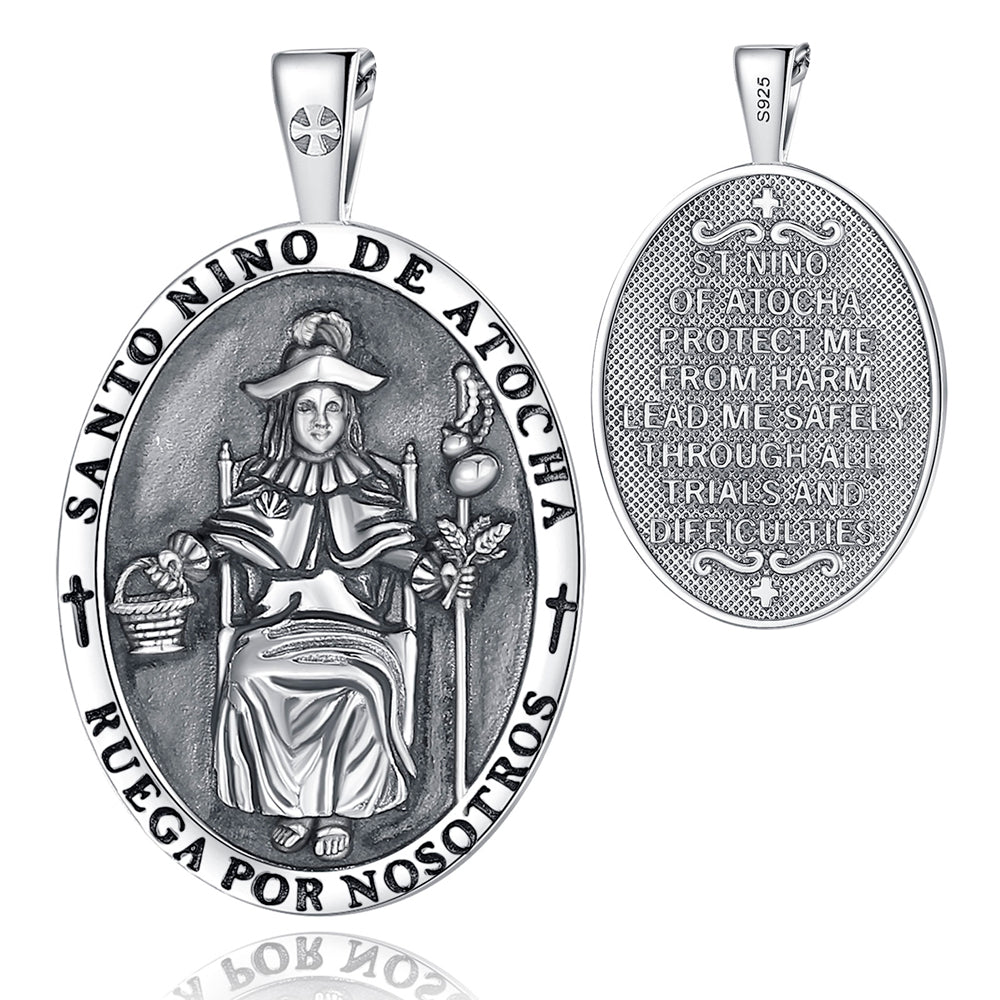 Colgante santo niño de atocha en plata fina 950