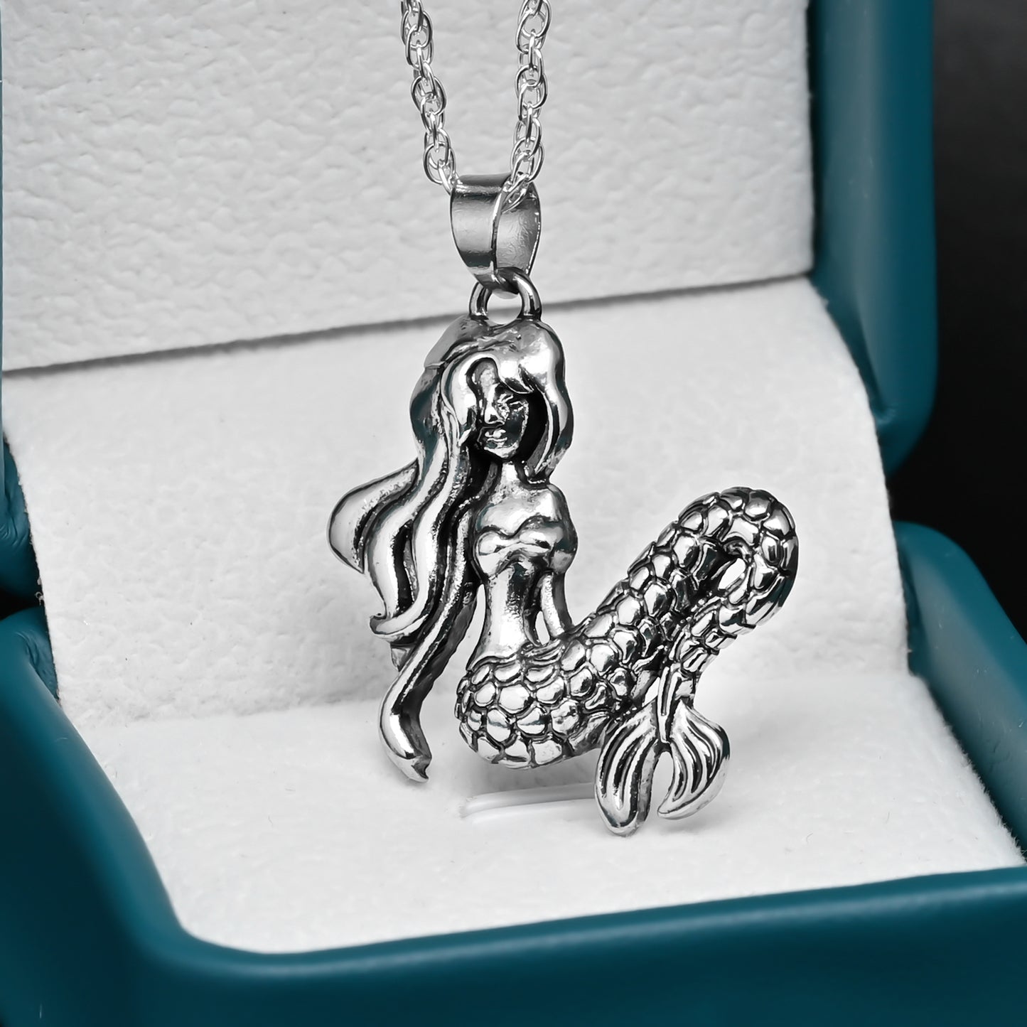 Colgante de sirena en plata 925 + cadena