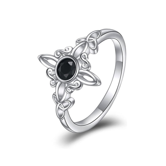 Anillo nudo de brujas con piedra ónix en plata 925